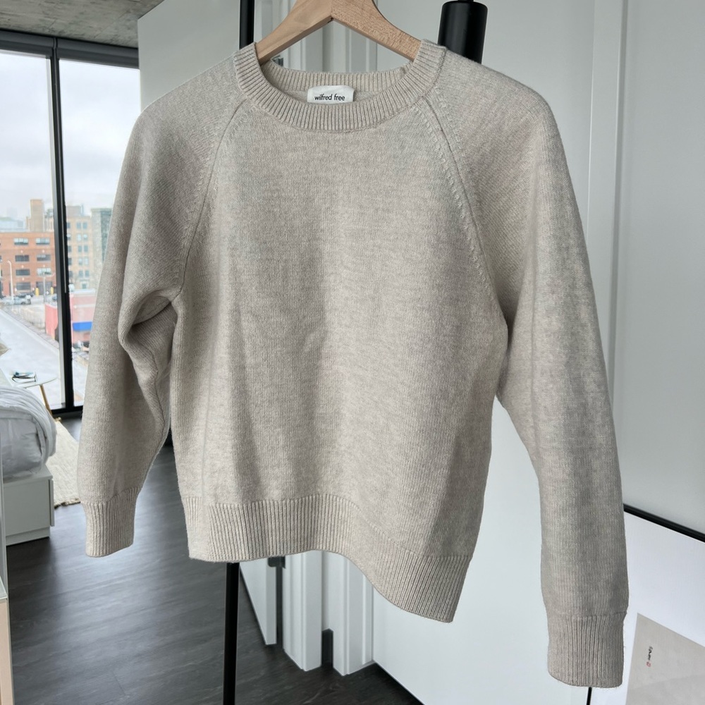 Wilfred Free Aritzia sweater